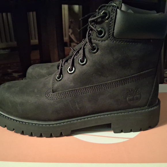 Timberland Dark Leather Ankle Boots - Picture 2 of 4